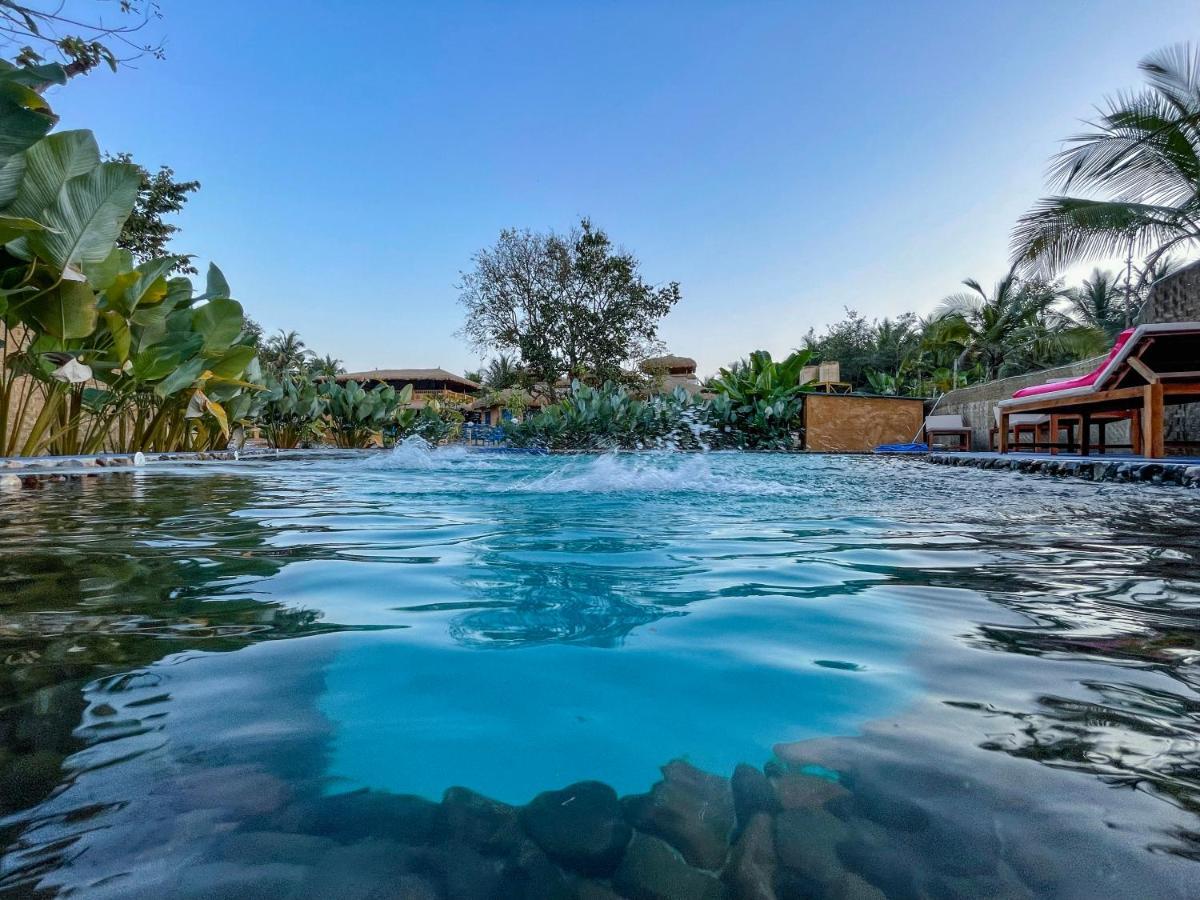 Отель One At Goa Канкон Экстерьер фото