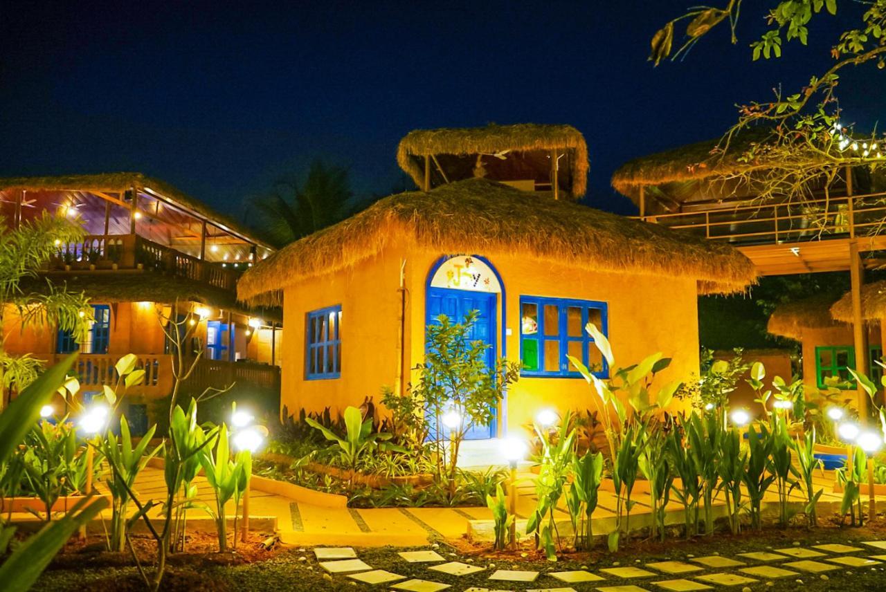 Отель One At Goa Канкон Экстерьер фото